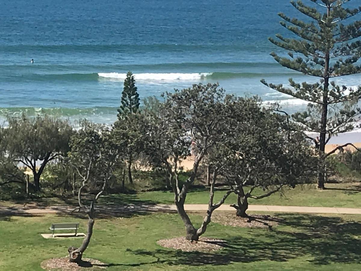 Ocean Courtyard - Beachside Unit * Alexandra Headland