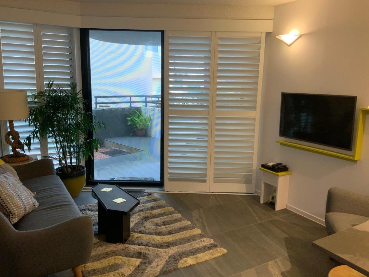 Ocean Courtyard - Beachside Unit *
